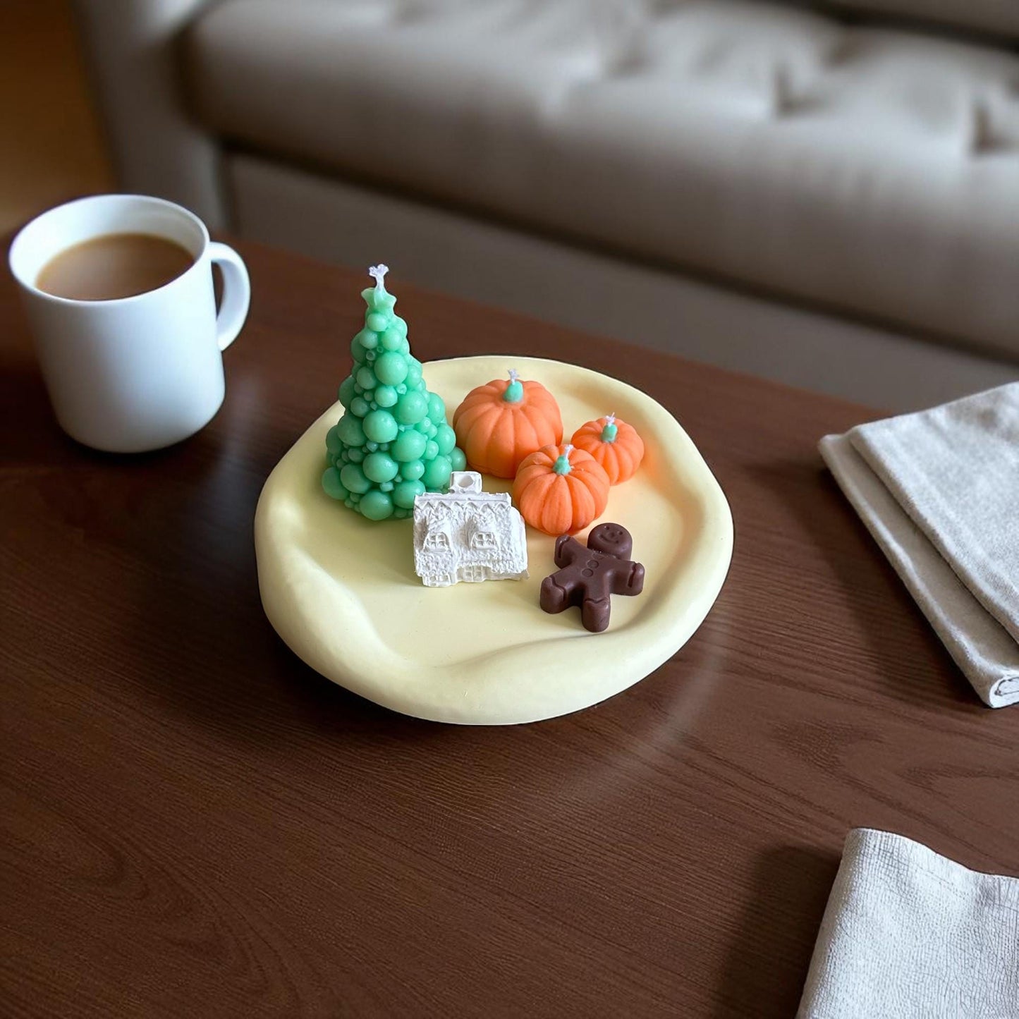 Luna Plate