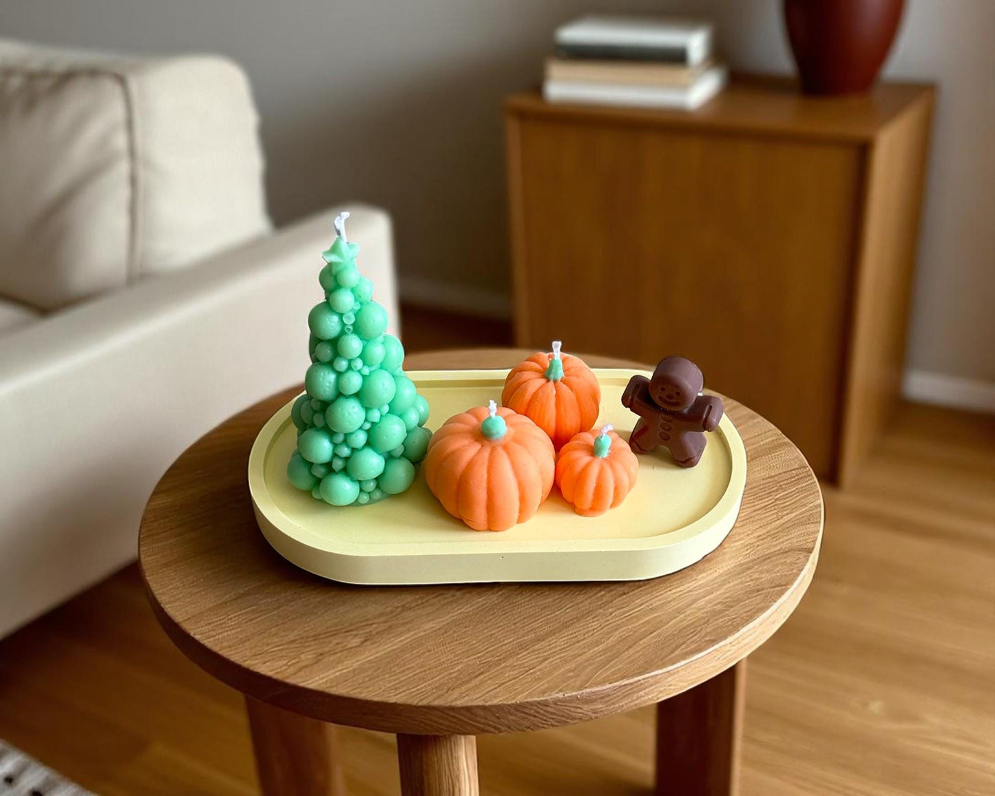 Pastel Oval Decor