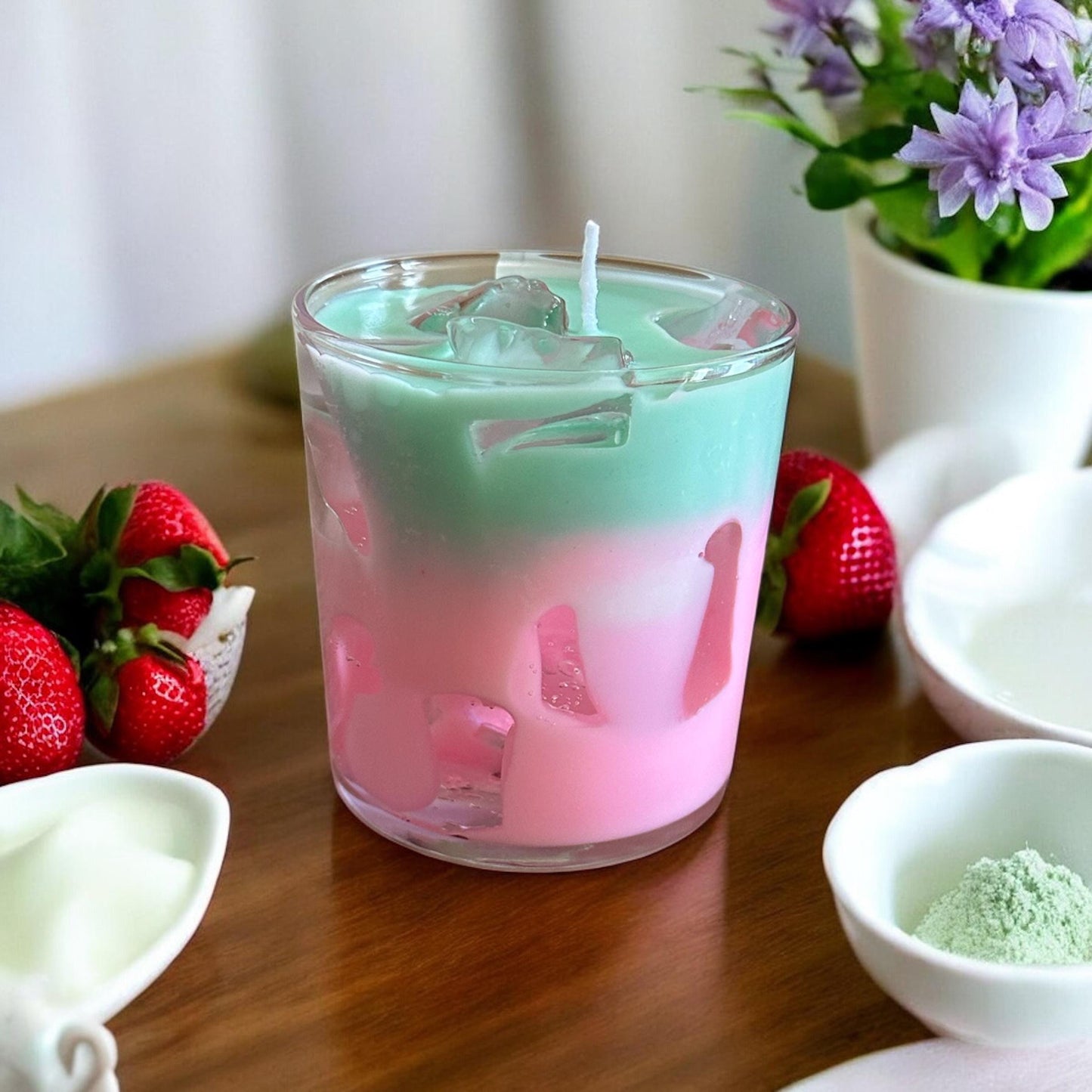 Pastel Dream Candle – Çilek & Matcha