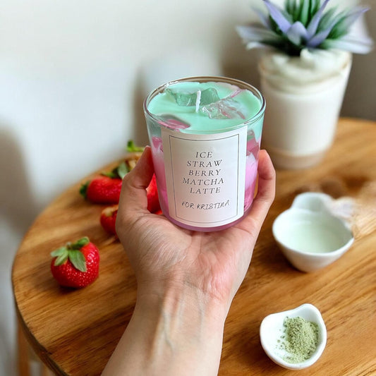 Pastel Dream Candle – Çilek & Matcha